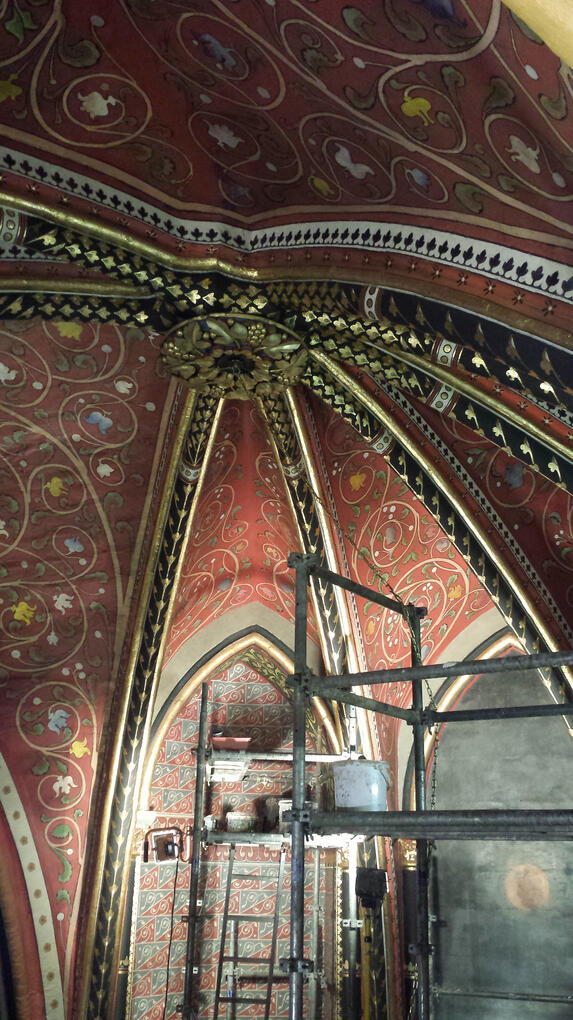 Retouche sur nervures et voutins