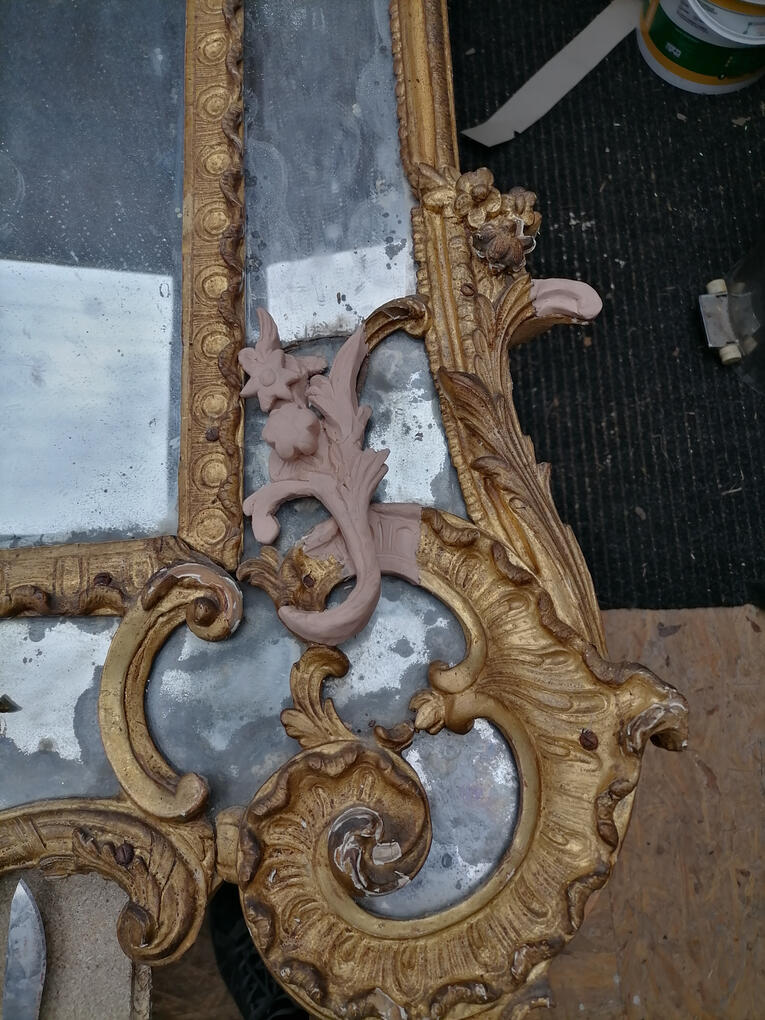 Modelage avant réintégration et dorure simple